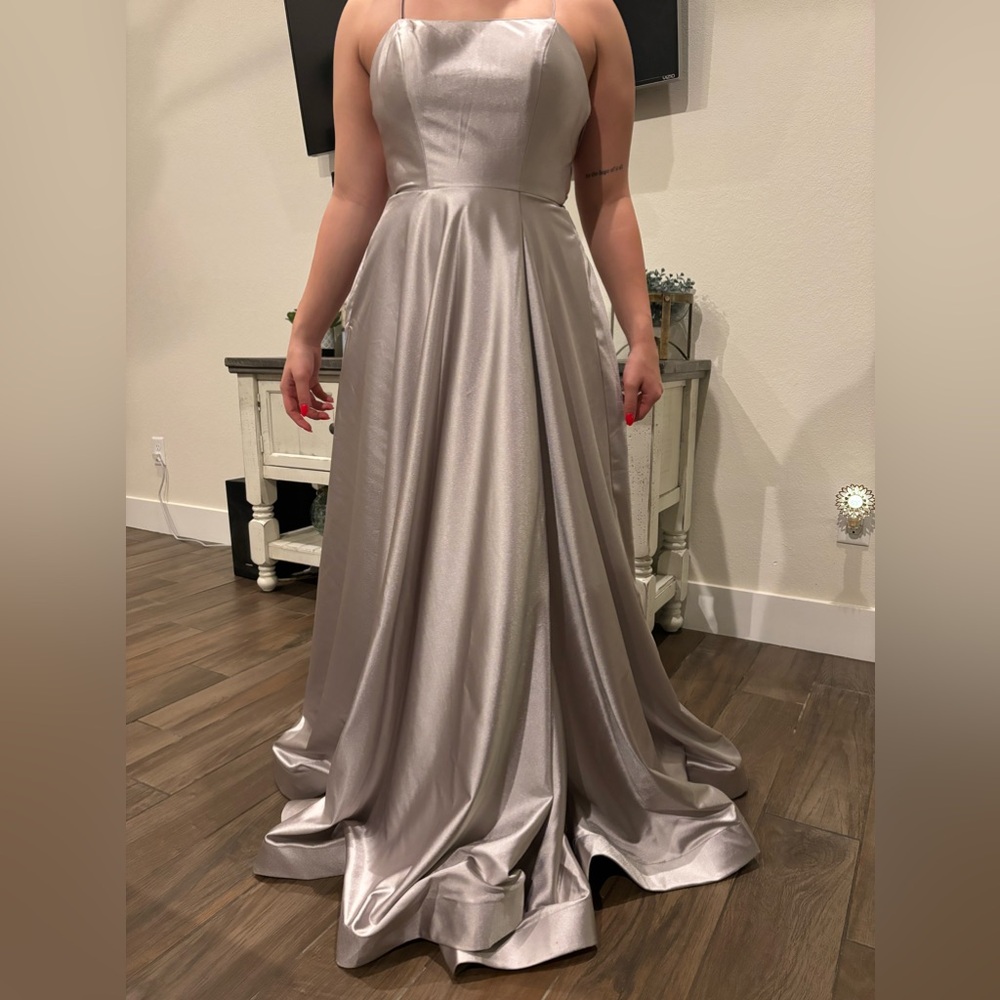 Camille La Vie prom dress